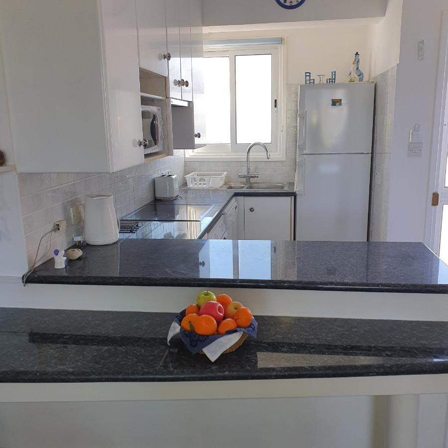 Latchi Ithaki, 2 Bedroom Penthouse Экстерьер фото